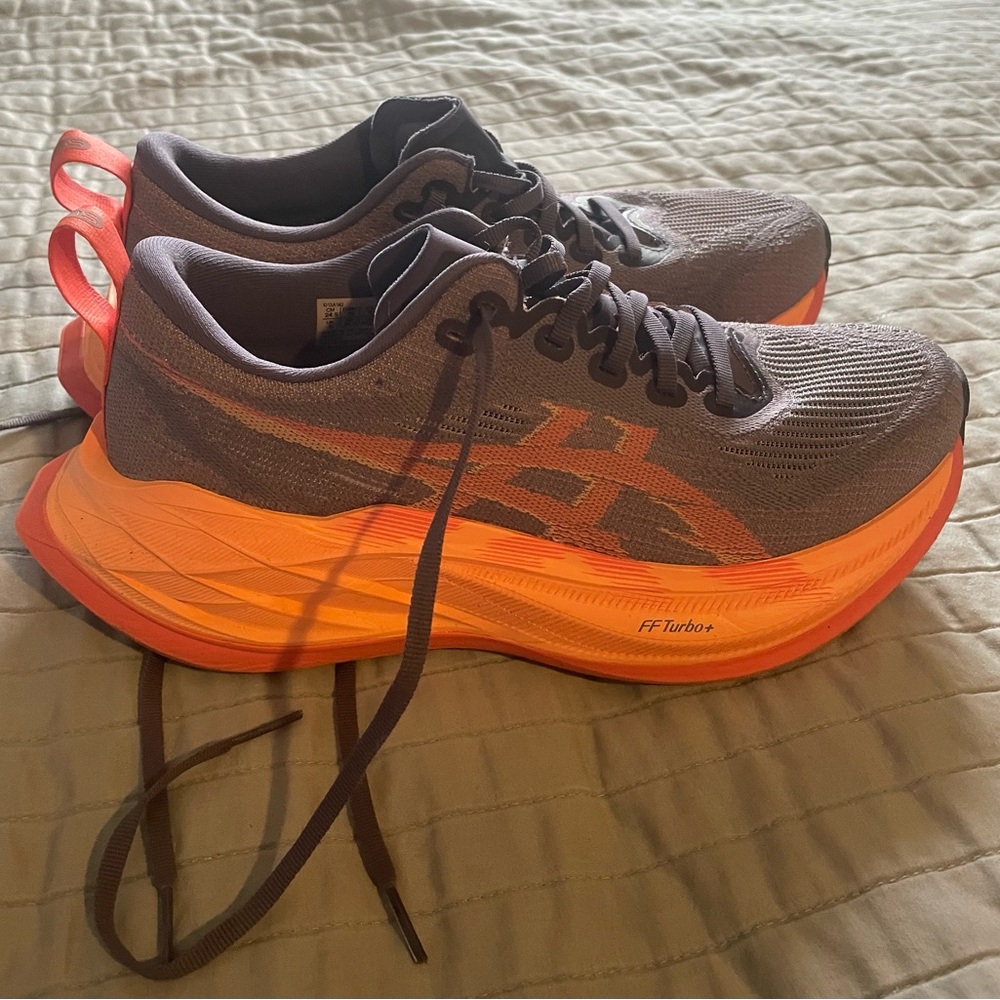 ASICS Superblast 2 Running Shoes - less than 30 miles on them